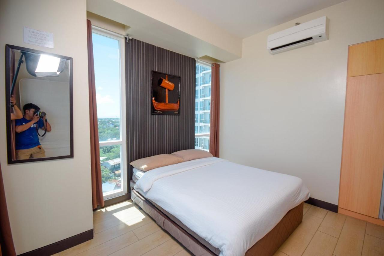Mactan Newtown Condo 막탄 외부 사진