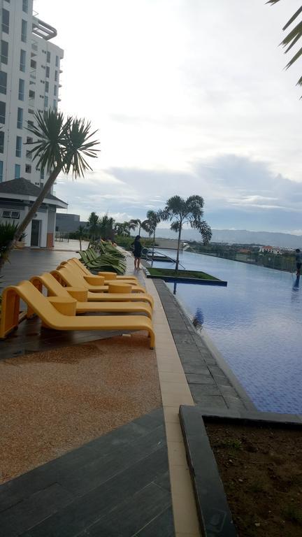Mactan Newtown Condo 막탄 외부 사진