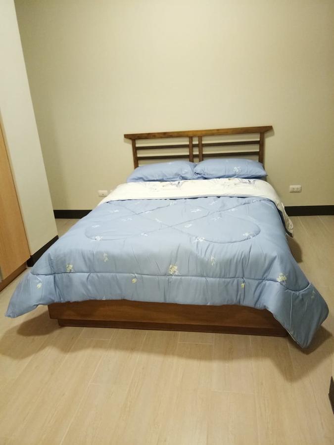 Mactan Newtown Condo 막탄 외부 사진