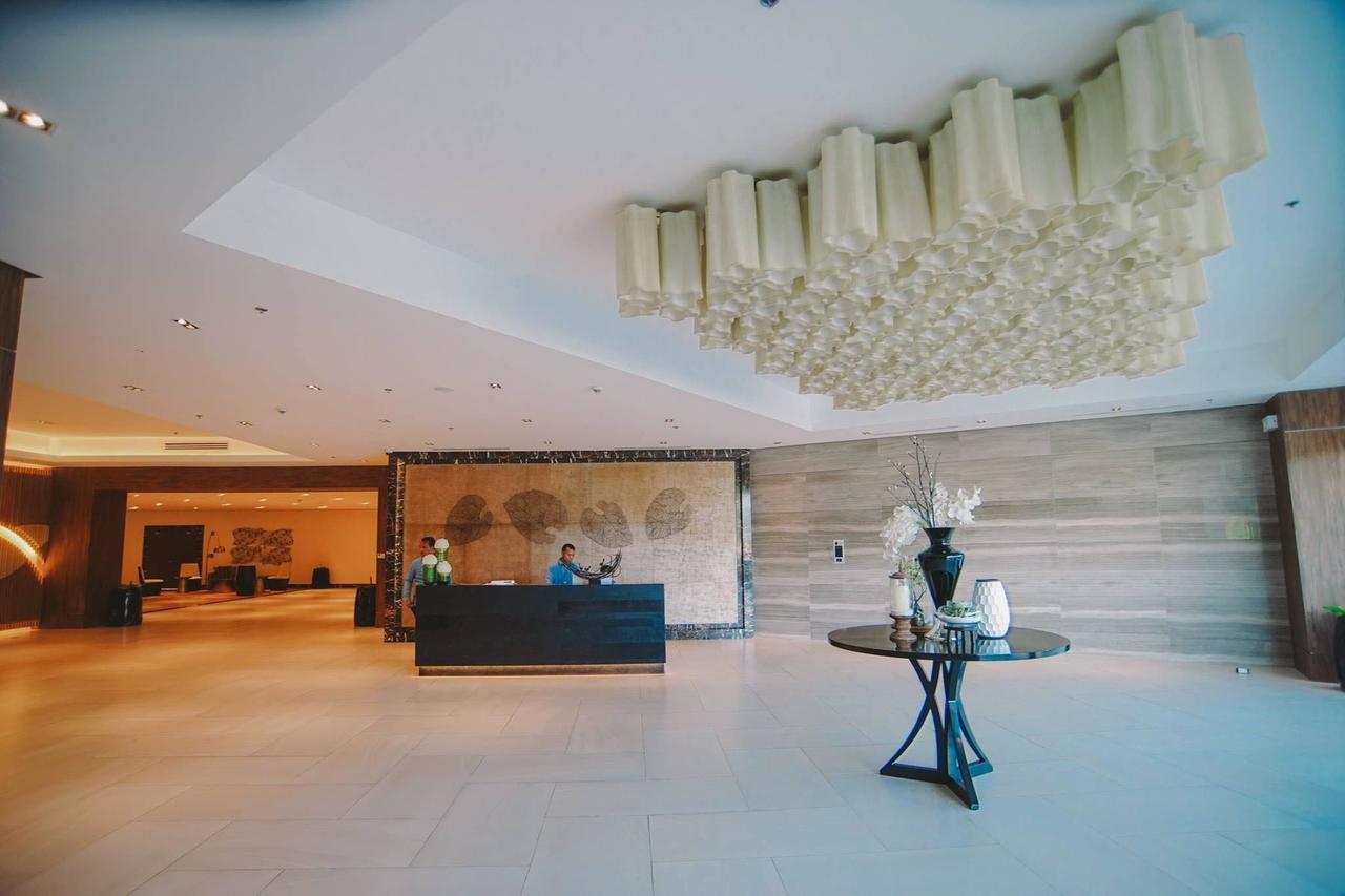 Mactan Newtown Condo 막탄 외부 사진